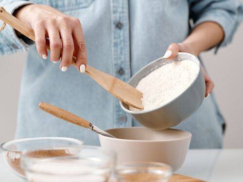 Porady dotyczących zastąpienia mąki uniwersalnej mąką bezglutenową
